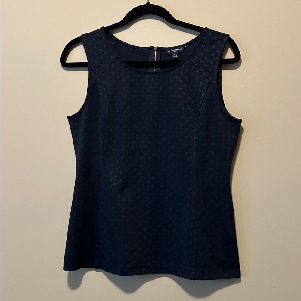 Banana Republic Navy Dot Tank with Exposed Zipper, size 8